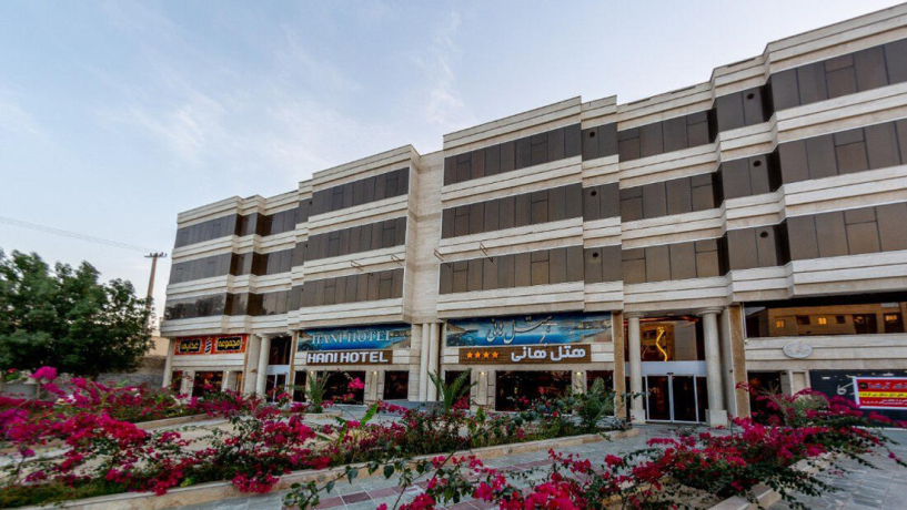هتل هانی قشم نمای بیرونی هتل هانی قشم نمای بیرونی