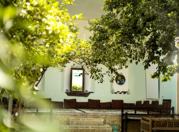 اقامتگاه بومگردی کاراکال یزد فضای داخلی 1 اقامتگاه بومگردی کاراکال یزد فضای داخلی 1