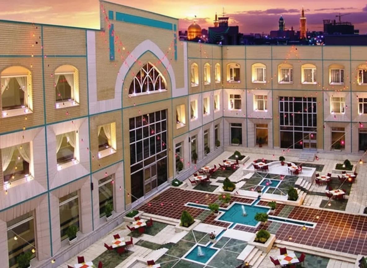 Qasr Al-Ziyafah Hotel Mashhad, Mashhad — photo 1