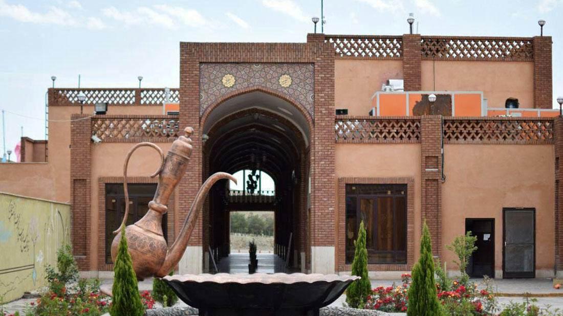 Khorshid Ardehal, Kashan