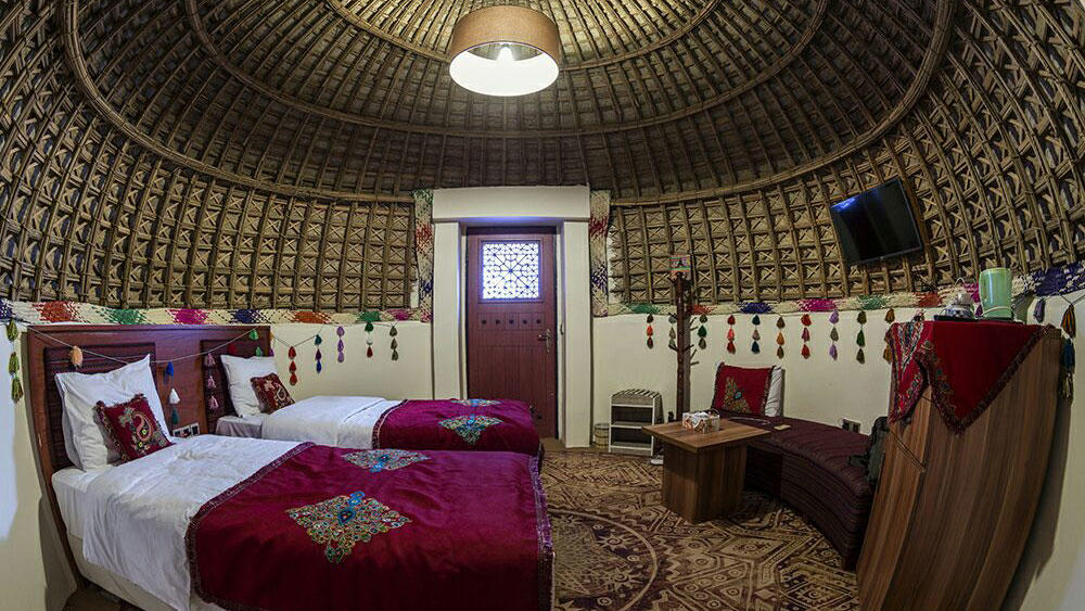 Parsian Ghaleganj Hotel