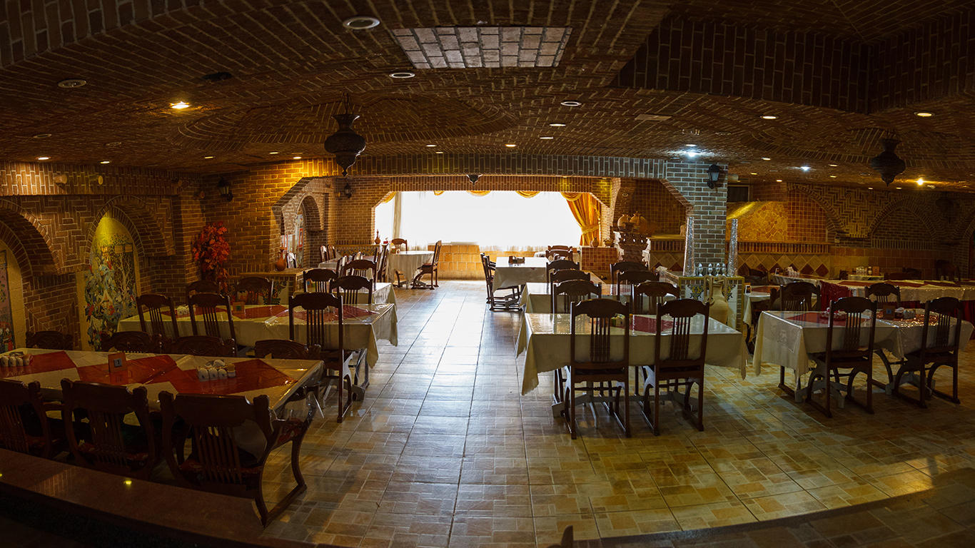 Jam-e Jam, Shiraz
