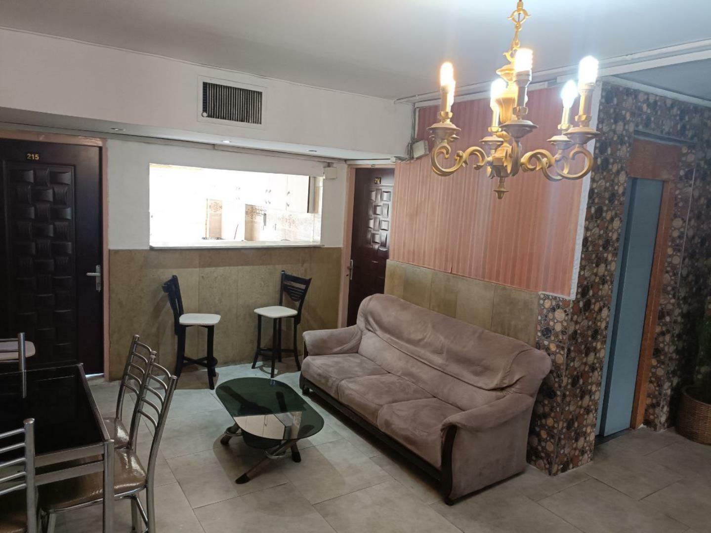 Mehre Azin, Tehran