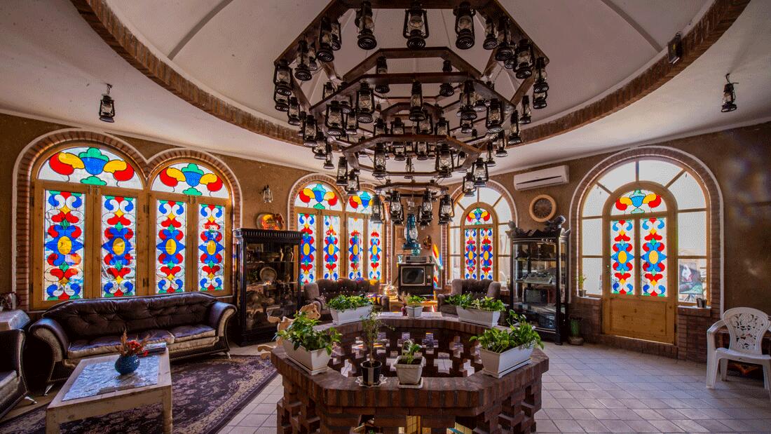 Fanoos Viona, Kashan
