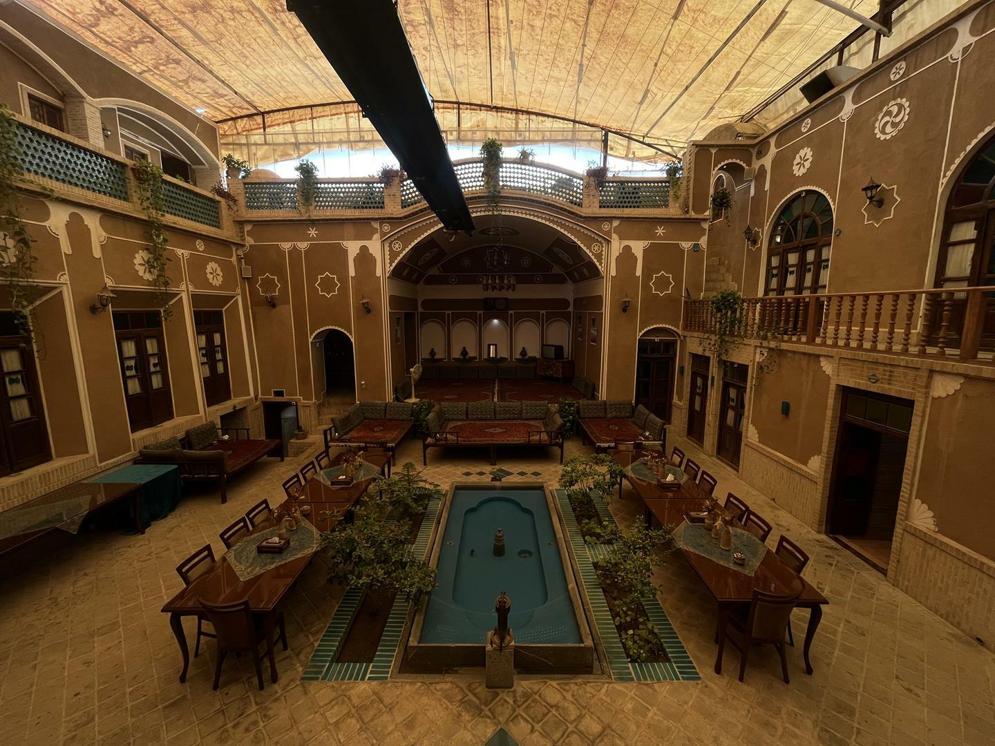 Firoozeh, Yazd