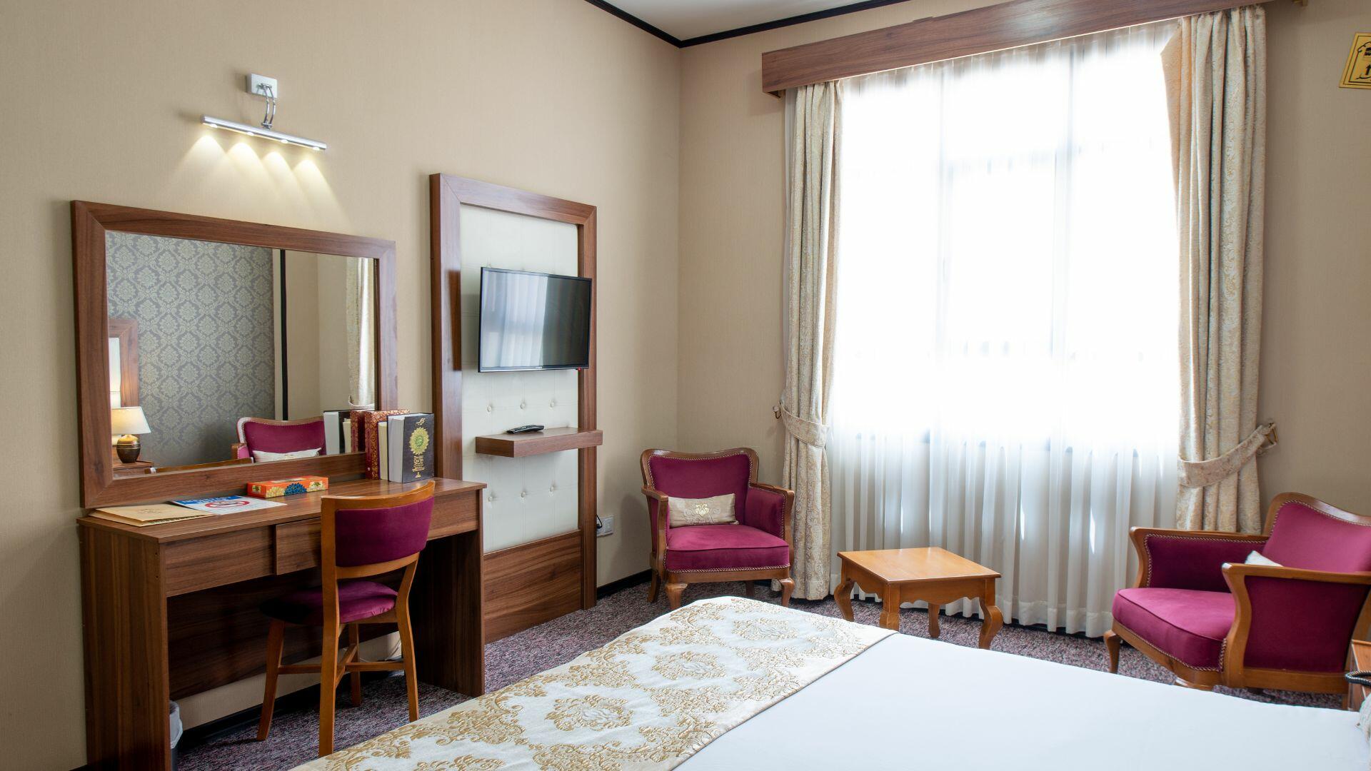 Beyn Ol-Harameyn Hotel