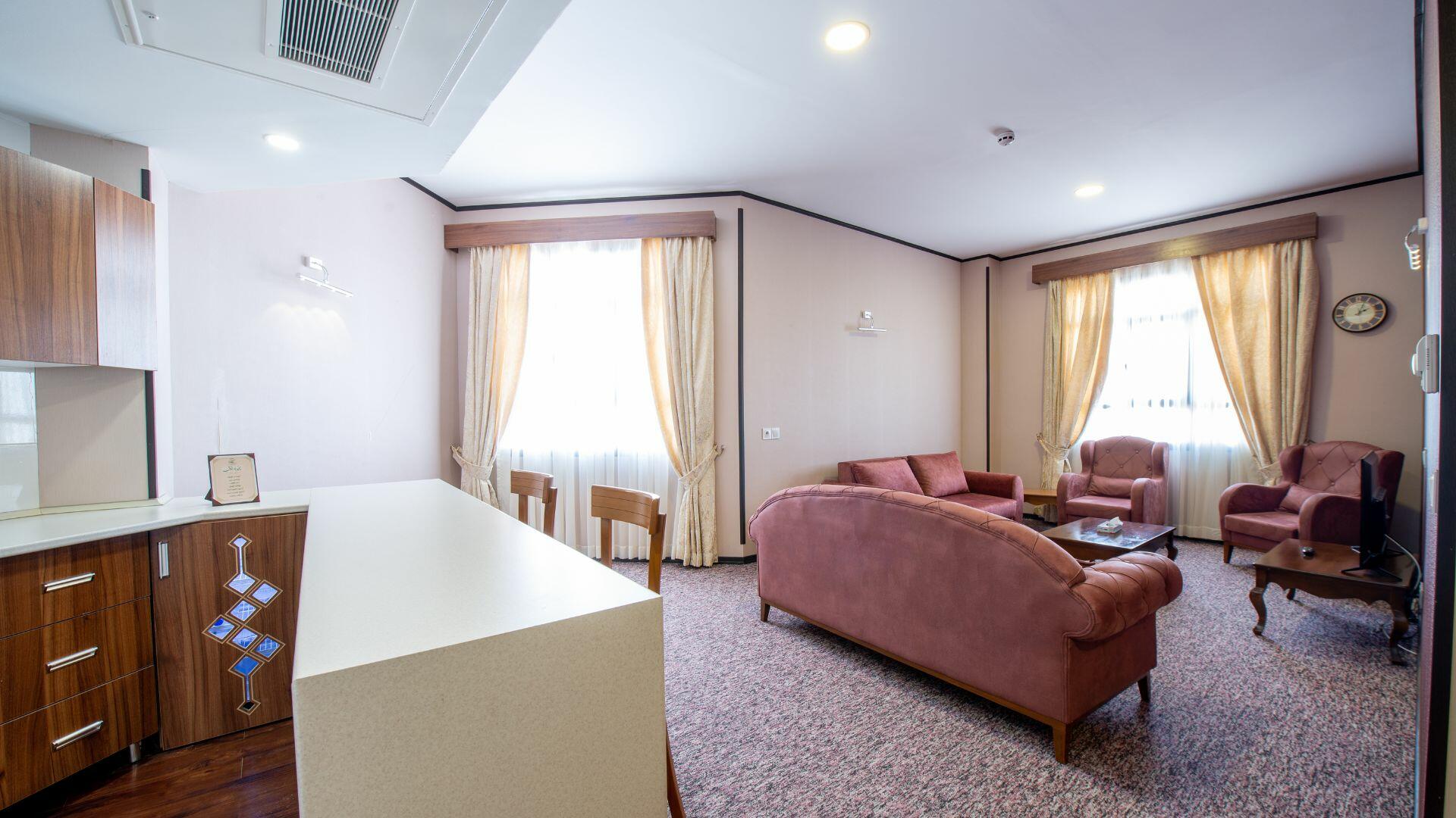 Beyn Ol-Harameyn Hotel