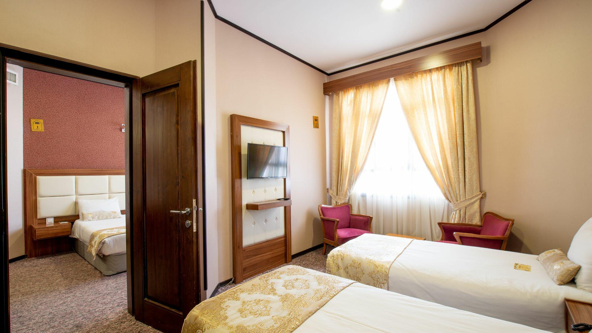 Beyn Ol-Harameyn Hotel