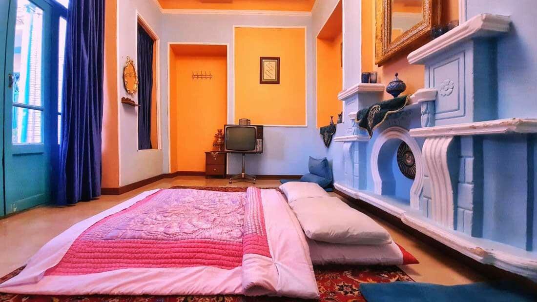 Hatef Traditional Guesthouse