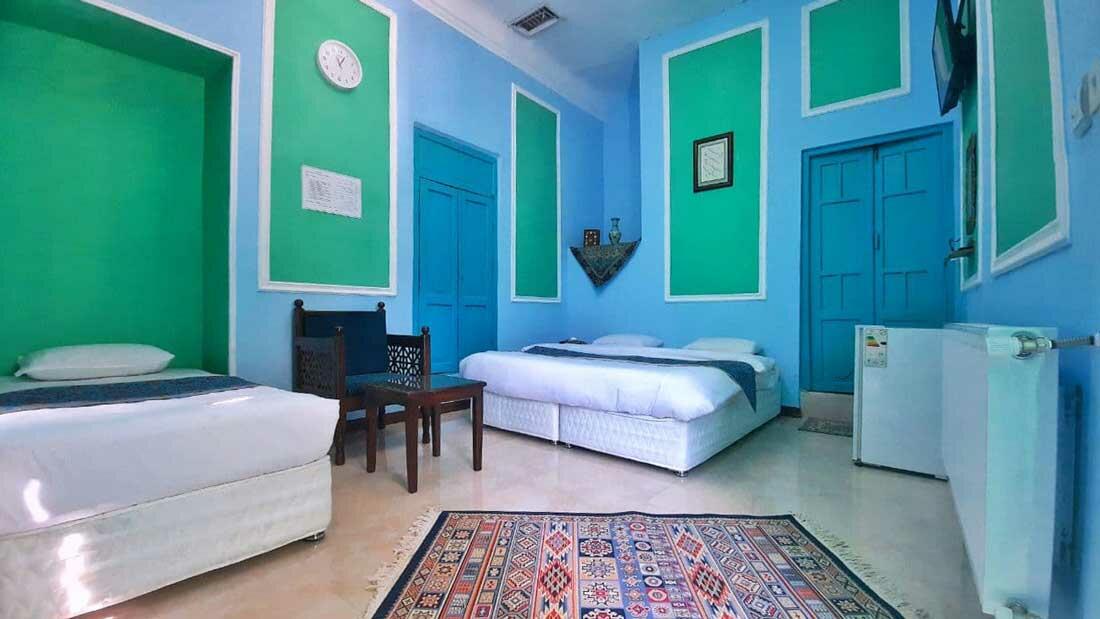 Hatef Traditional Guesthouse