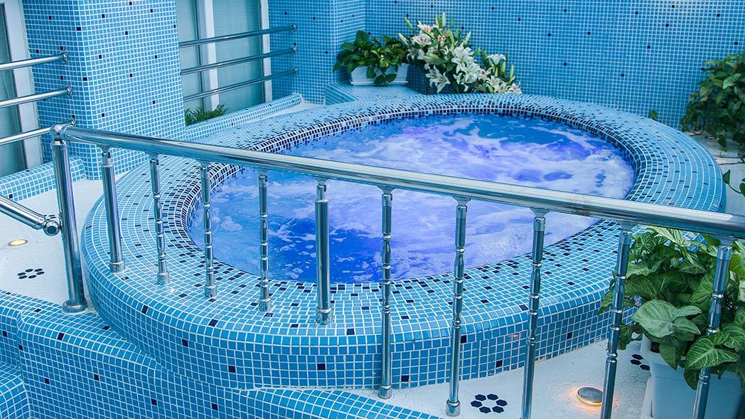 Ghasr International Hotel