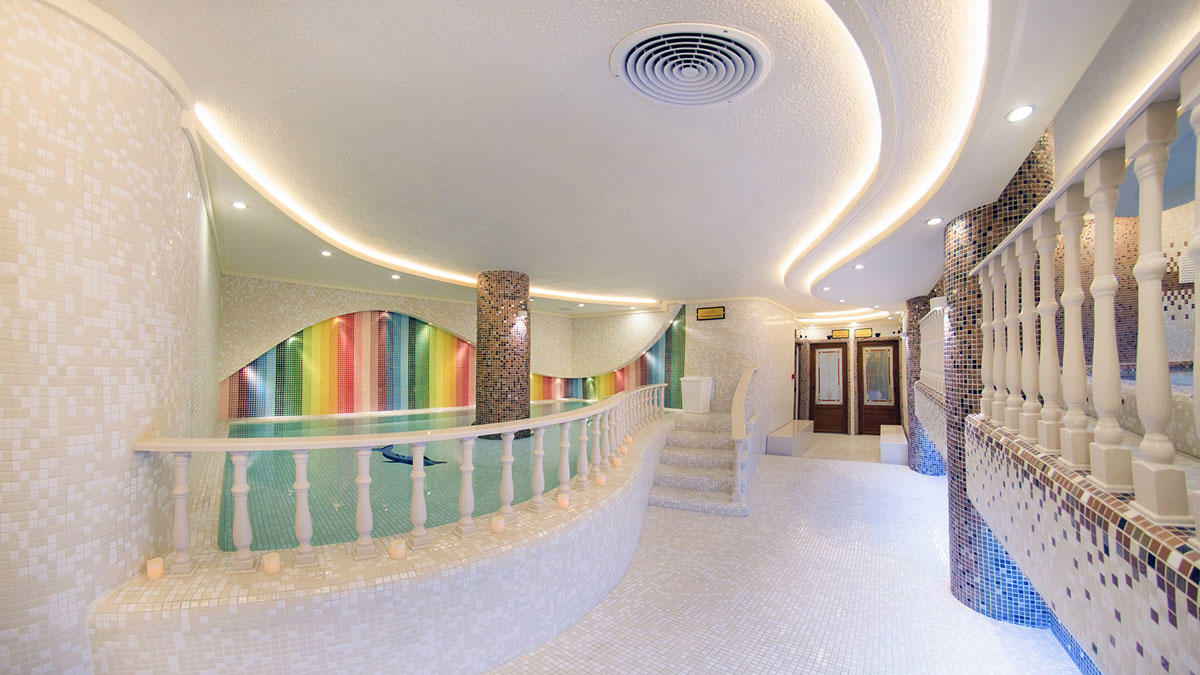 Ghasr International Hotel