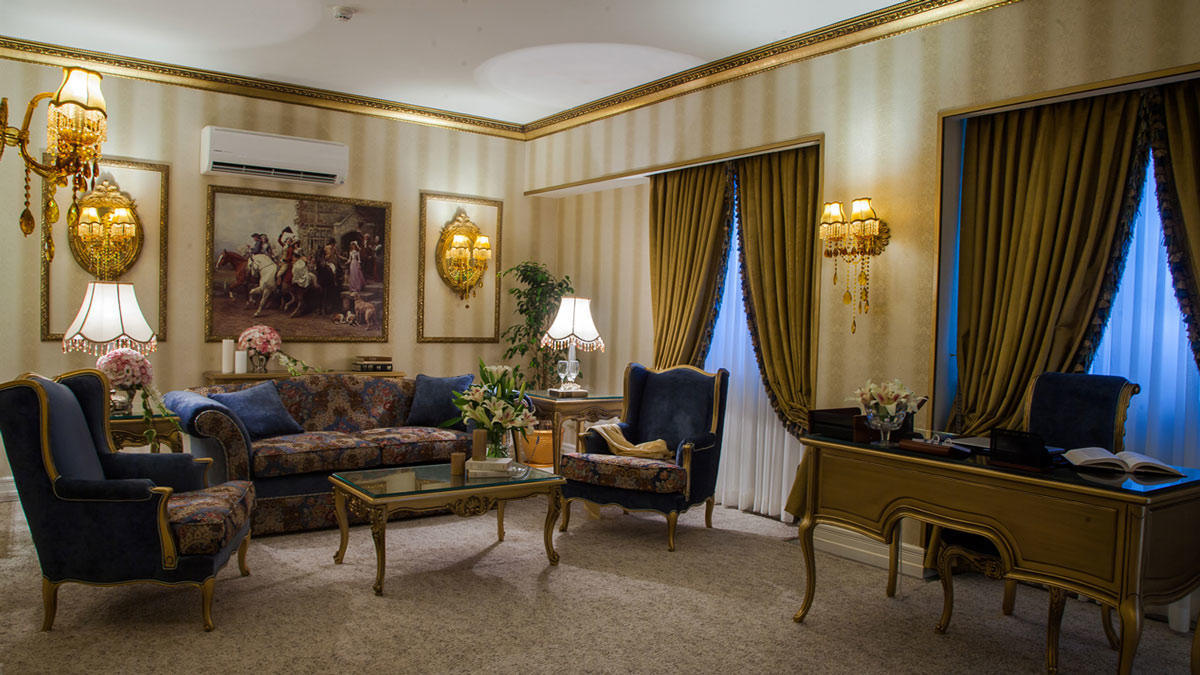 Ghasr International Hotel