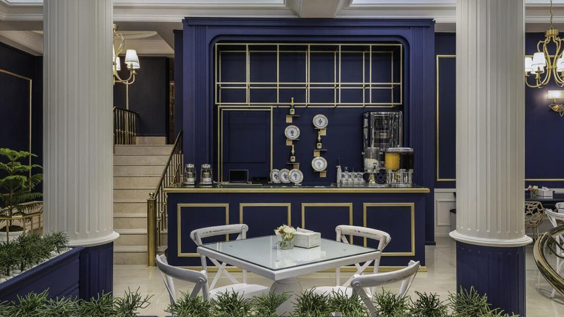 Ghasr International Hotel