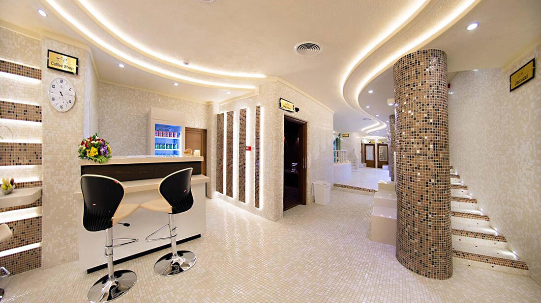 Ghasr International Hotel