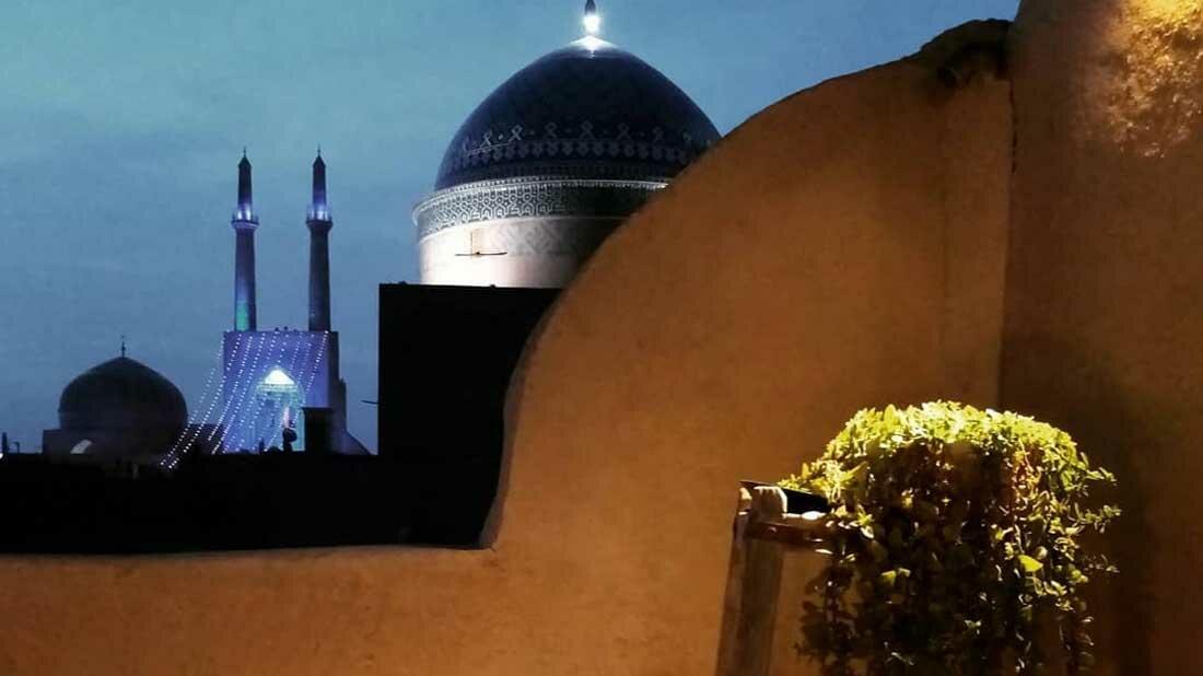 Jadeh Abrisham, Yazd