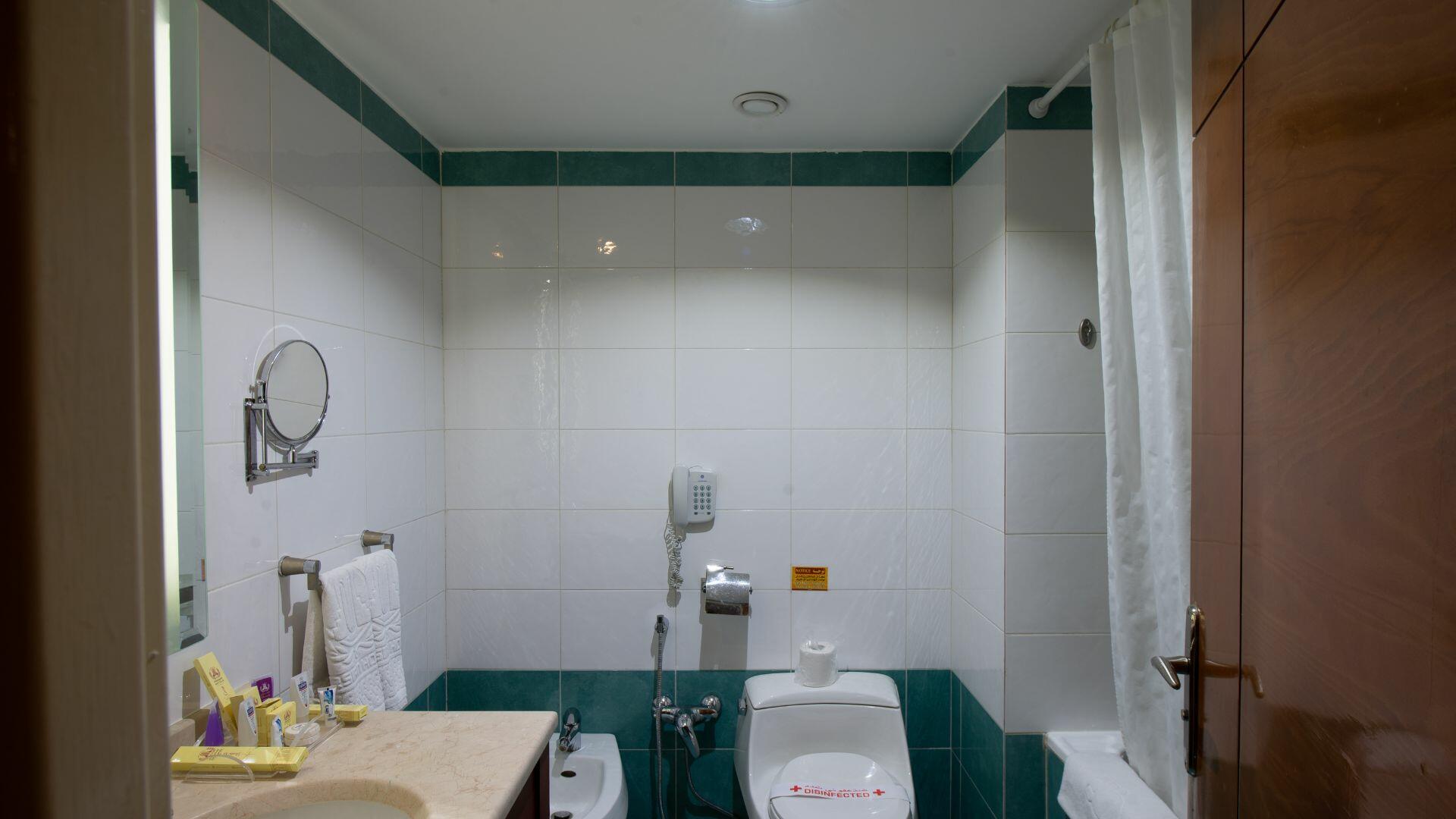 Parsian Kowsar Hotel