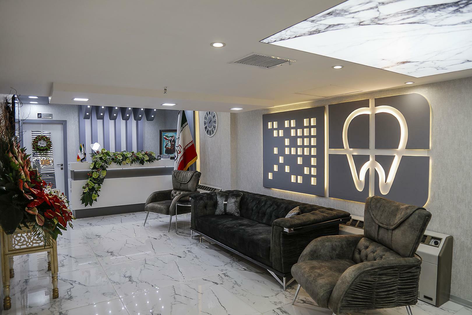 Parsian Kowsar Hotel