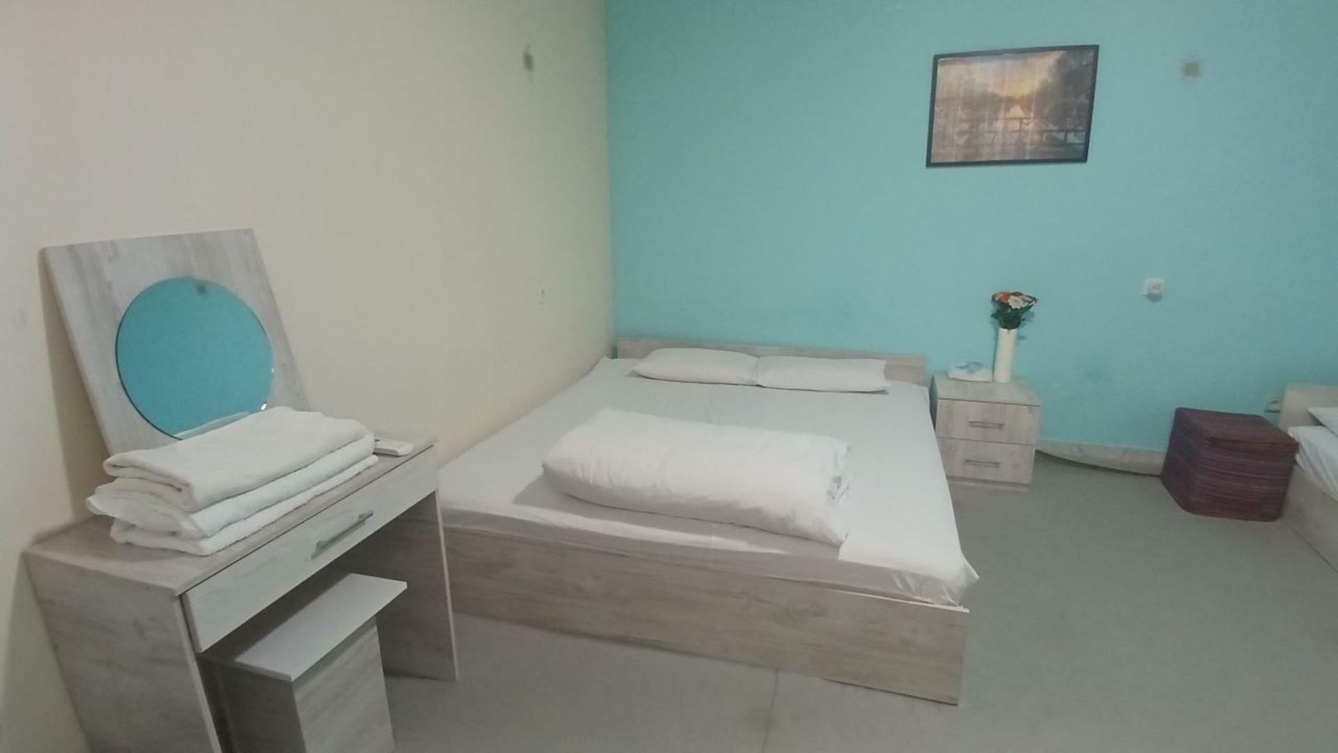 Beloot Hotel
