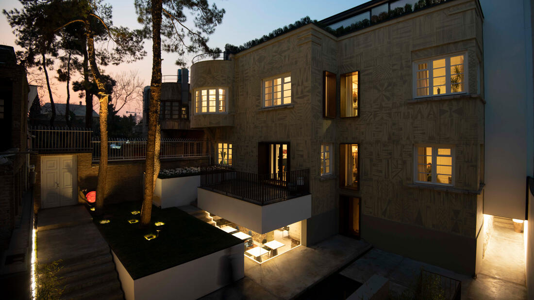 Hana, Tehran