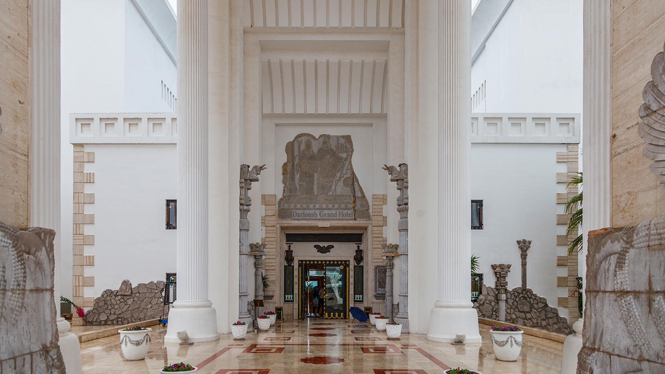 Dariush Grand Hotel
