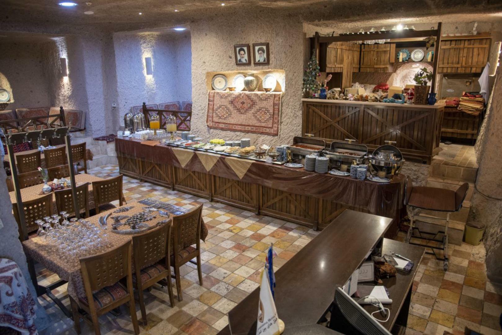 Laleh Kandovan Hotel