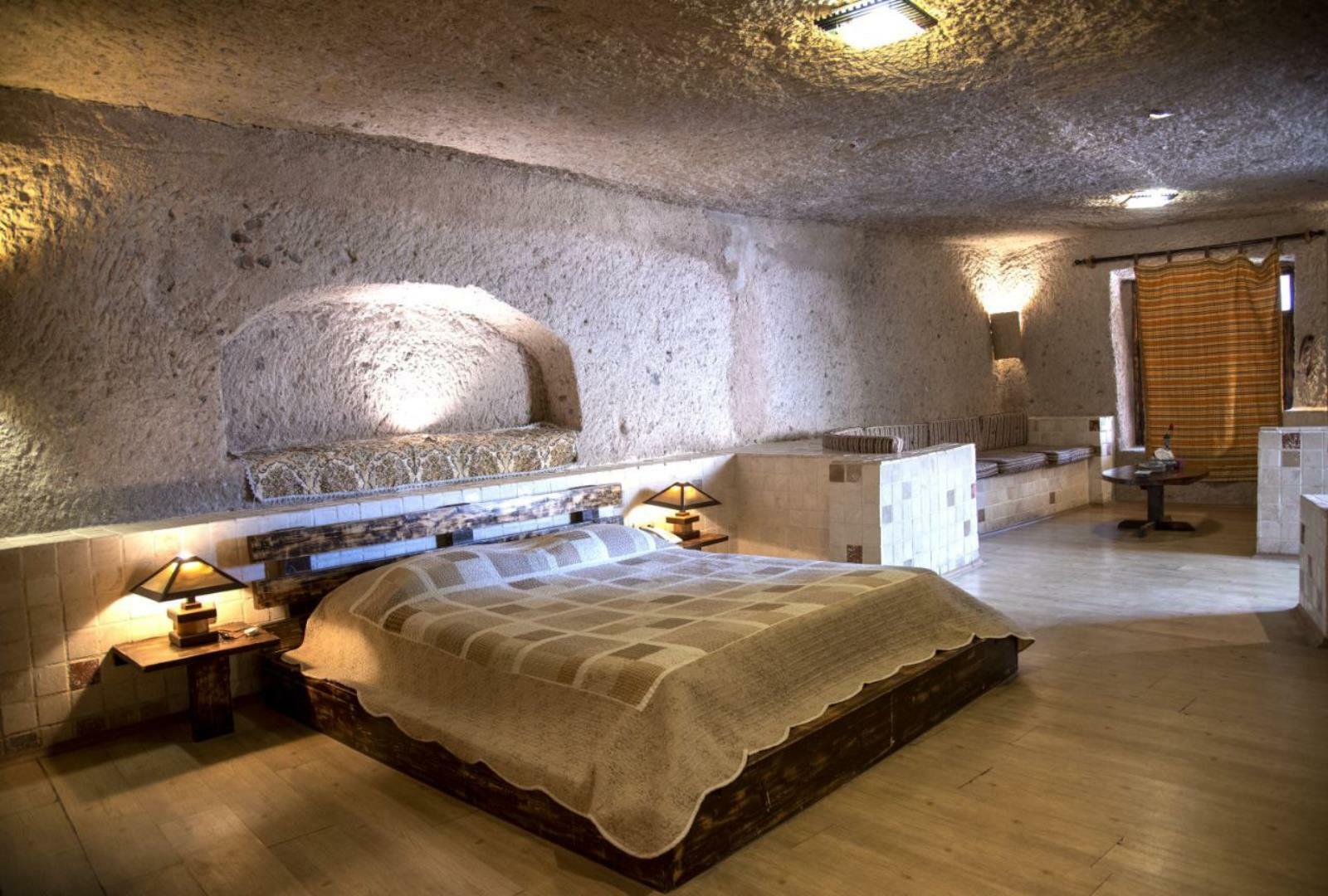 Laleh Kandovan Hotel