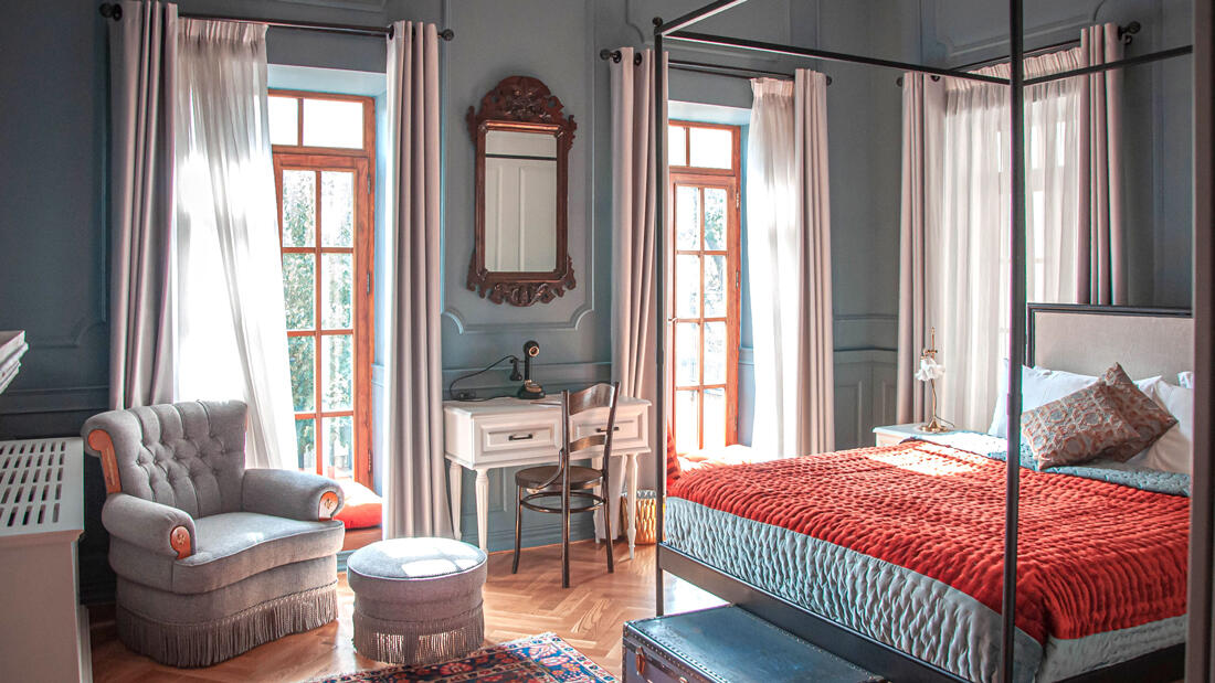 Nezamiyeh Boutique Hotel