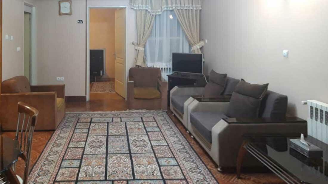 Parmis, Shiraz