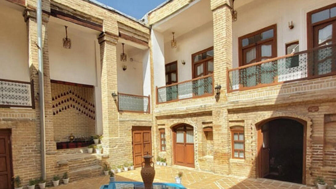 Bamgah Hotel Kermanshah, Kermanshah — photo 2
