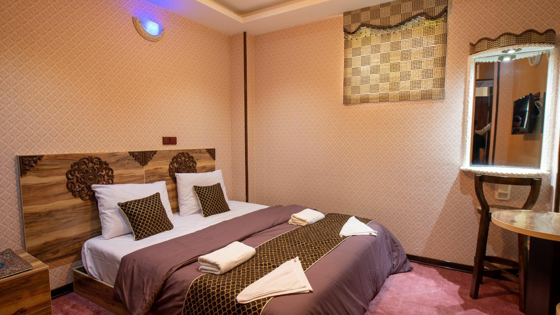 Bahar Narenj Hafez Hotel