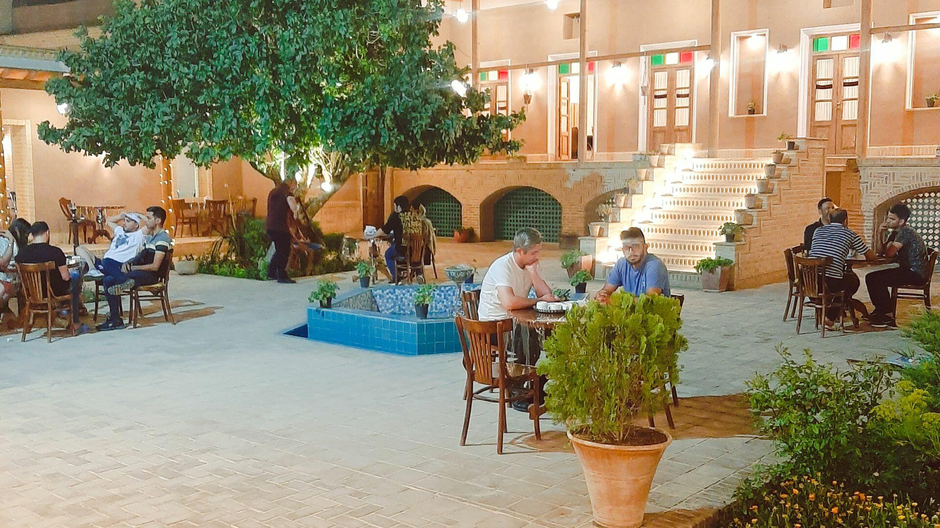 Esfanjan Hotel Semnan, Semnan — photo 4