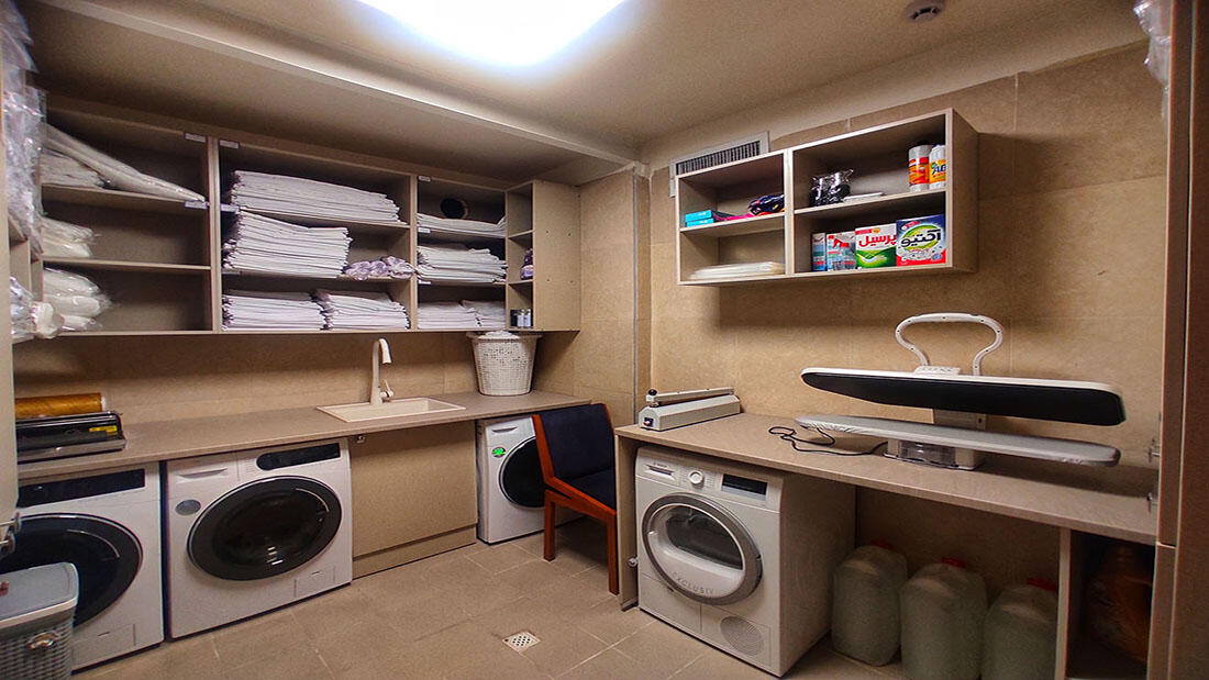 Shahryar Novin Hotel