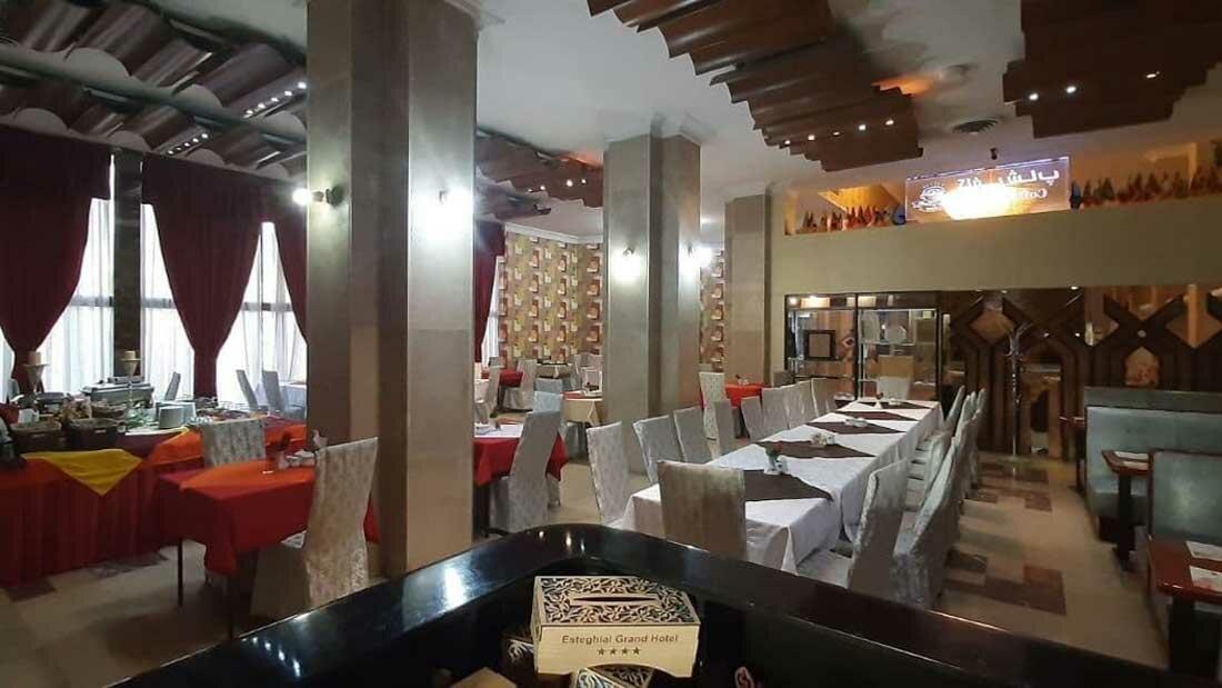 Esteghlal Hotel