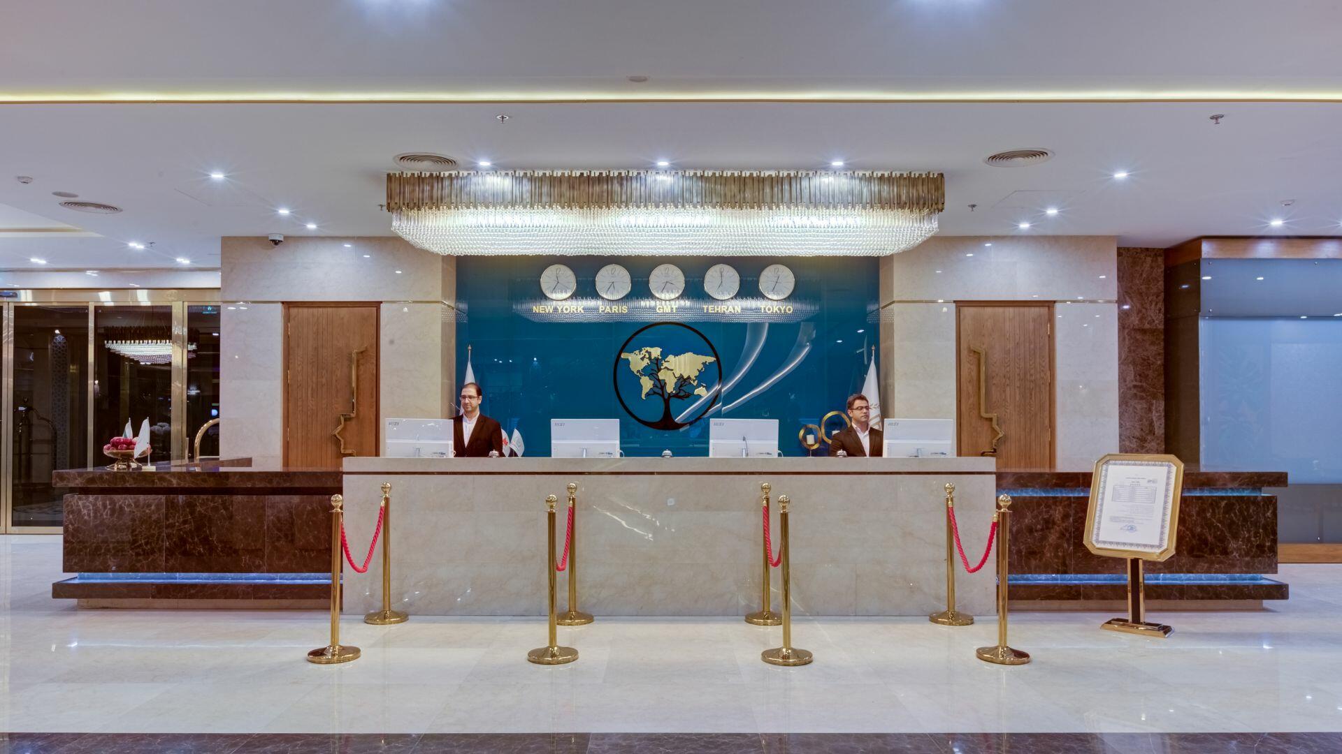 Khursheed-e-Hashtom Rauf Kowsar Hotel