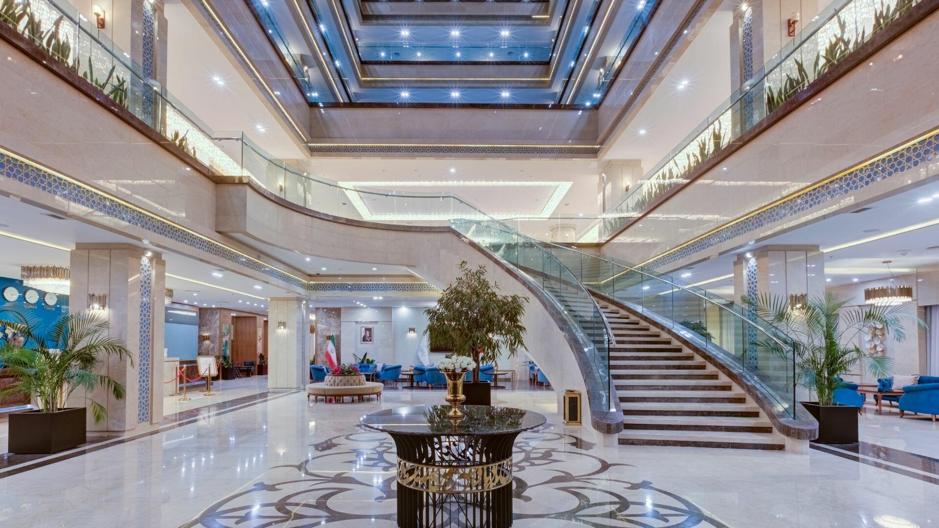 Khursheed-e-Hashtom Rauf Kowsar Hotel