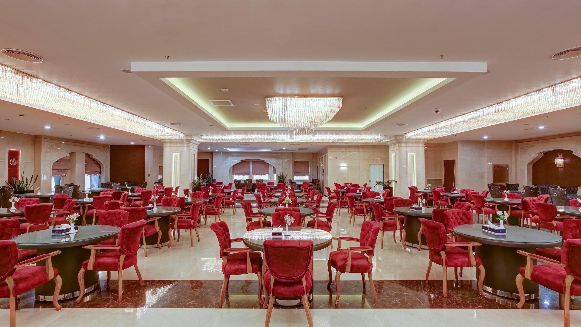 Khursheed-e-Hashtom Rauf Kowsar Hotel