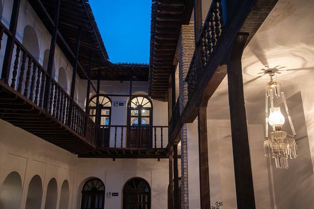 Haft Paykar Boutique Hotel