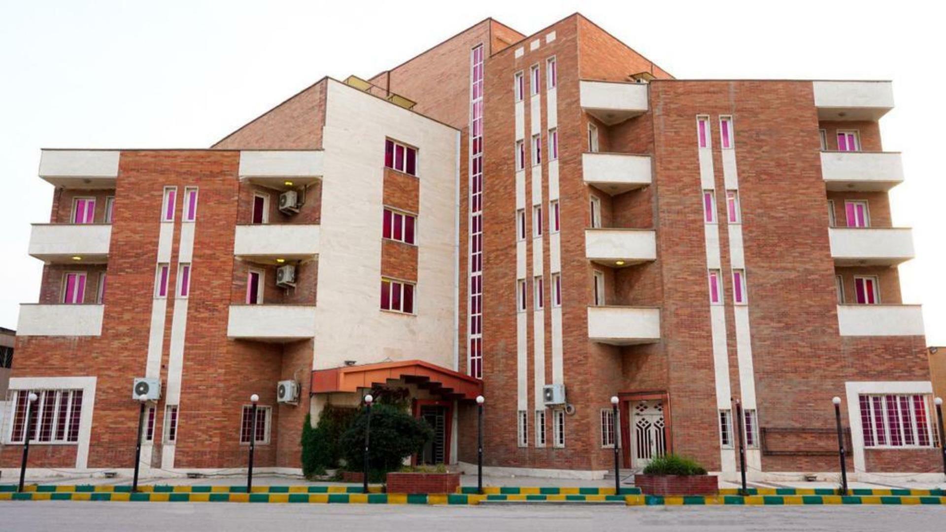 Farhikhtegan Hotel Ahvaz, Ahvaz