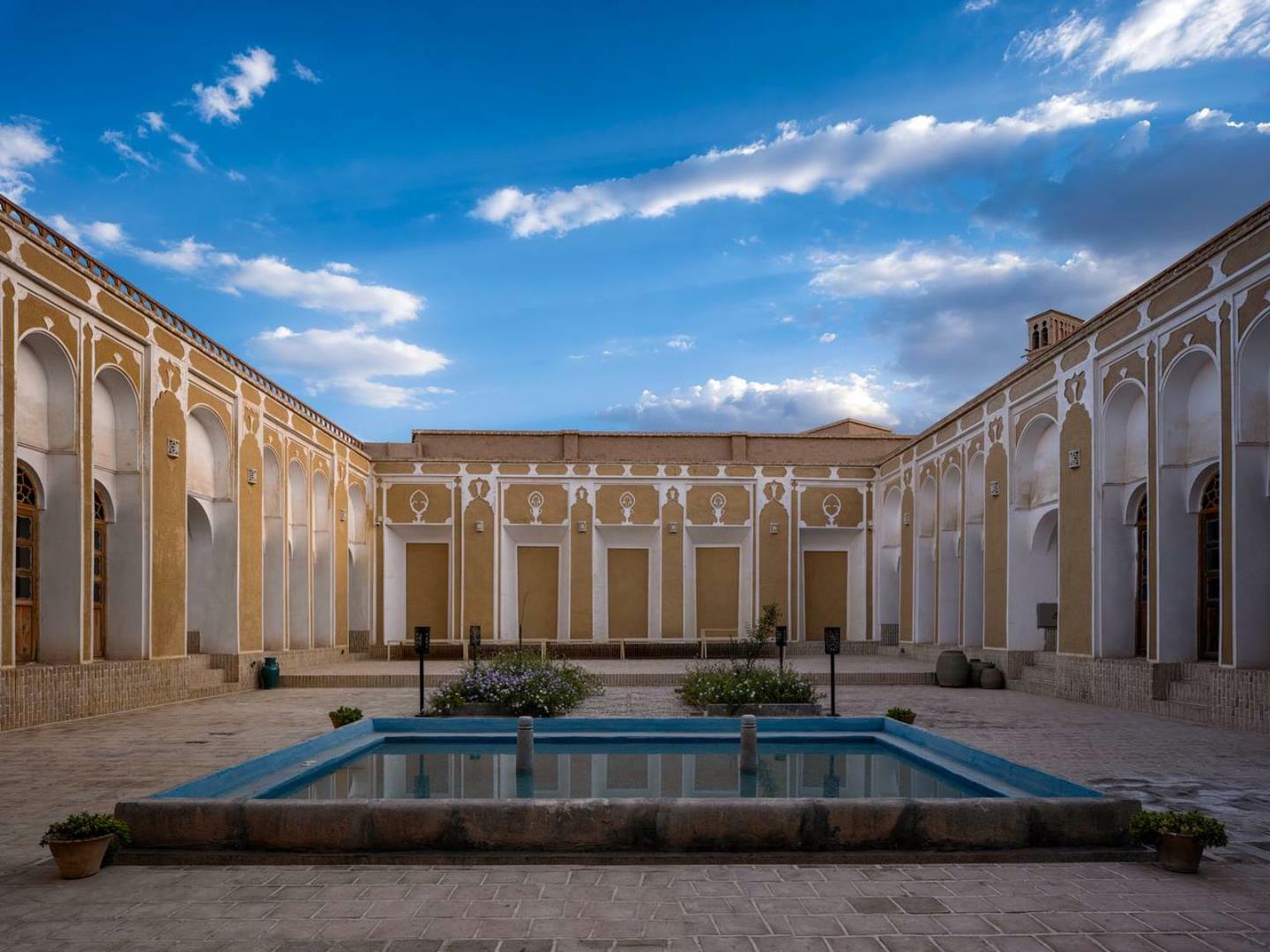 عمارت قجری