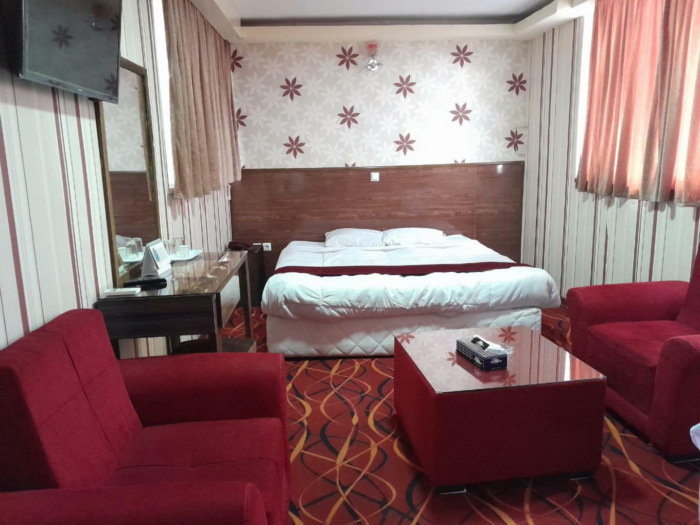 Pouya Hotel Kerman, Kerman — photo 2