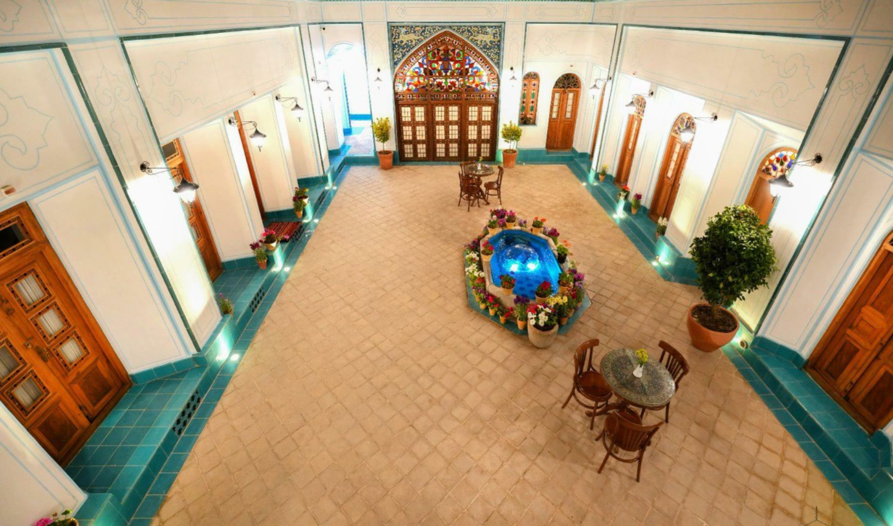 Sheikh Lotfollah, Isfahan