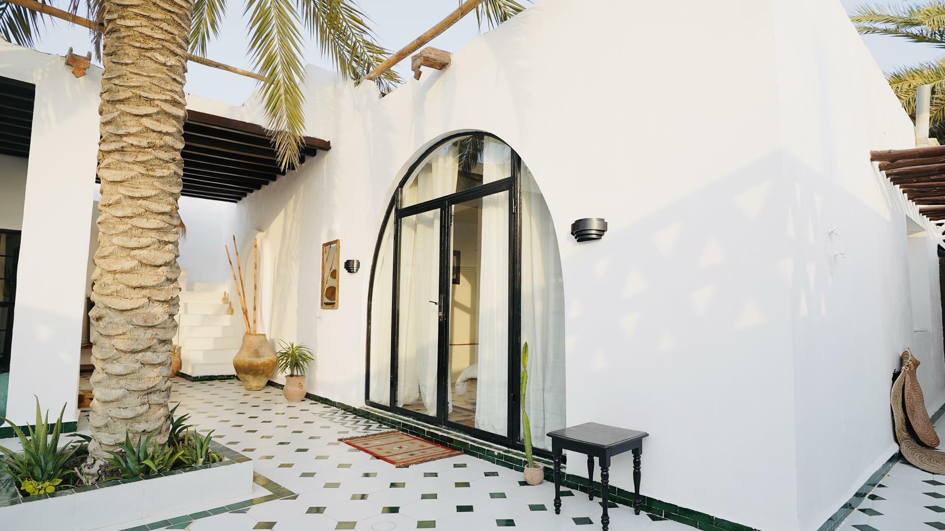 Jova Hotel