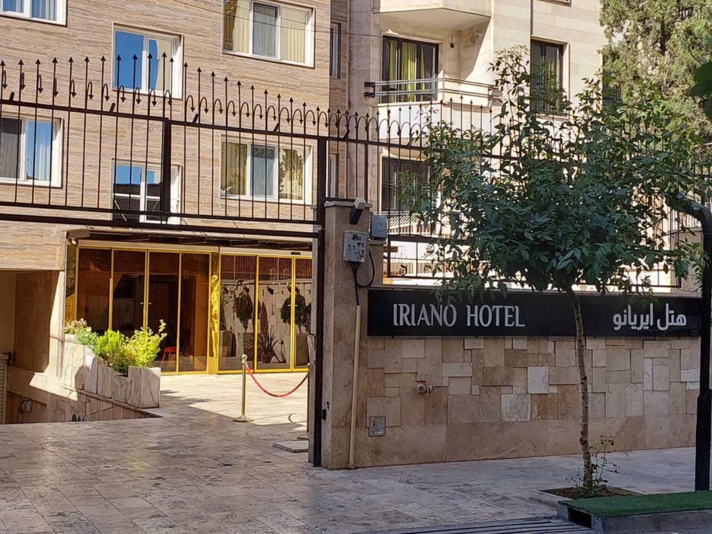 Iriano, Tehran