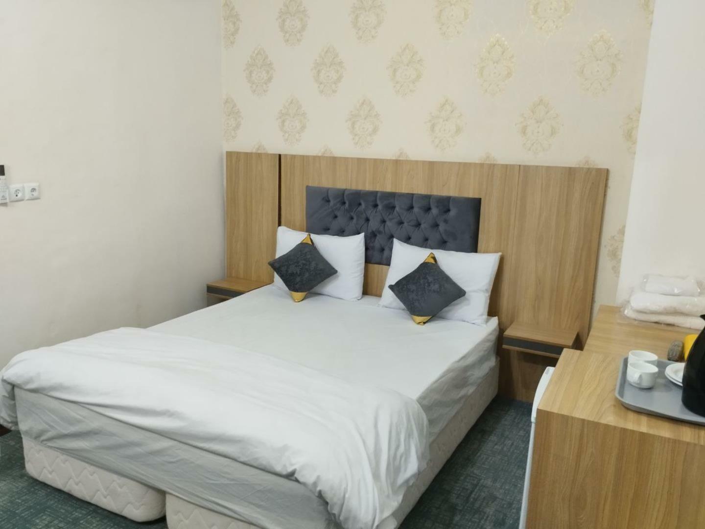 Arasteh Hotel Qom, Qom — photo 5