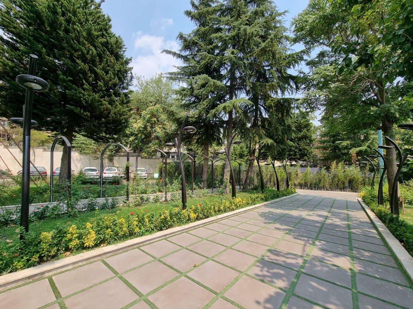 Park Way, Tehran