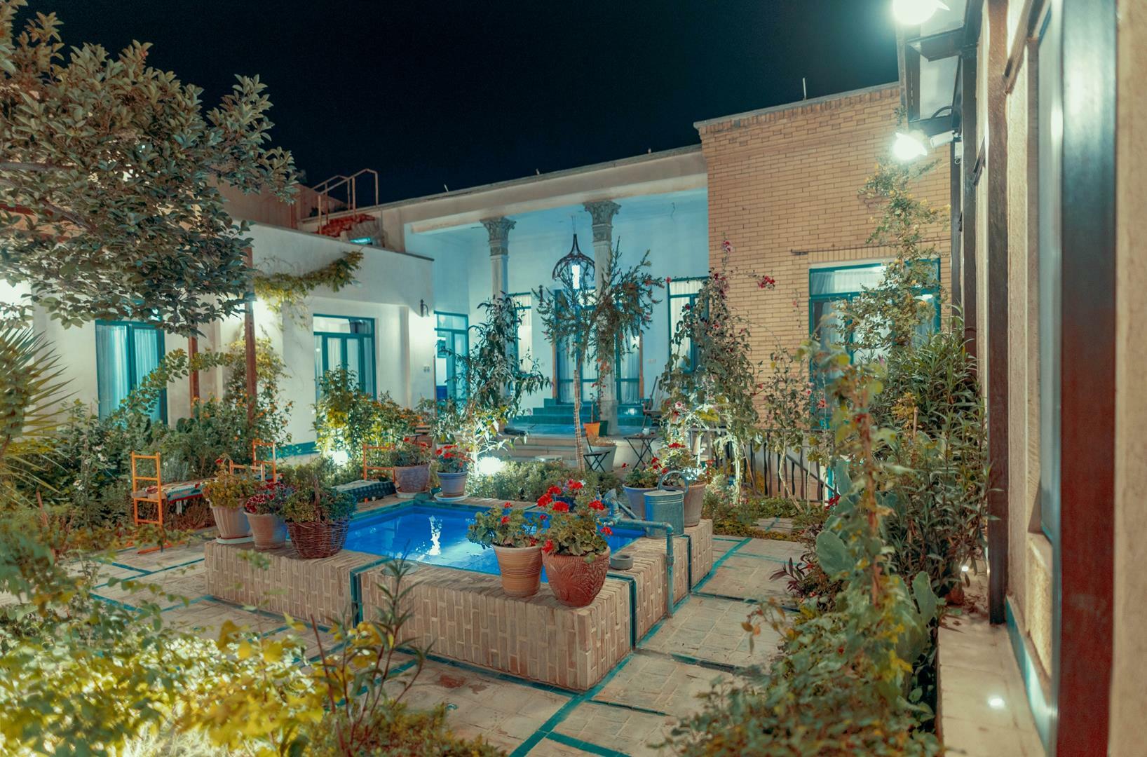 Manzel Yazdan Boutique Hotel