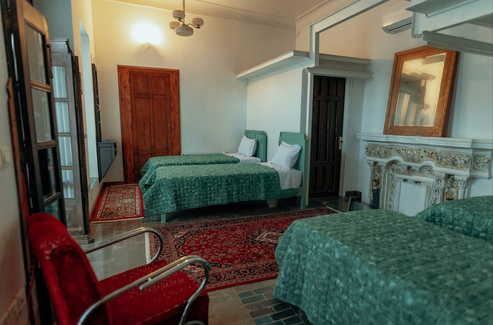 Manzel Yazdan Boutique Hotel