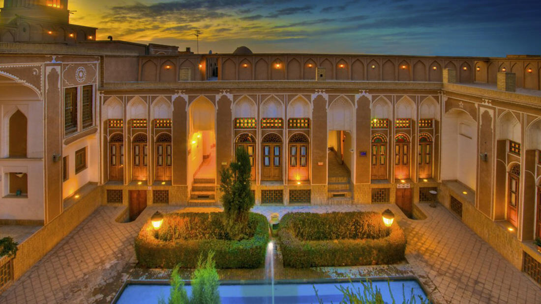 Hotel Laleh Yazd