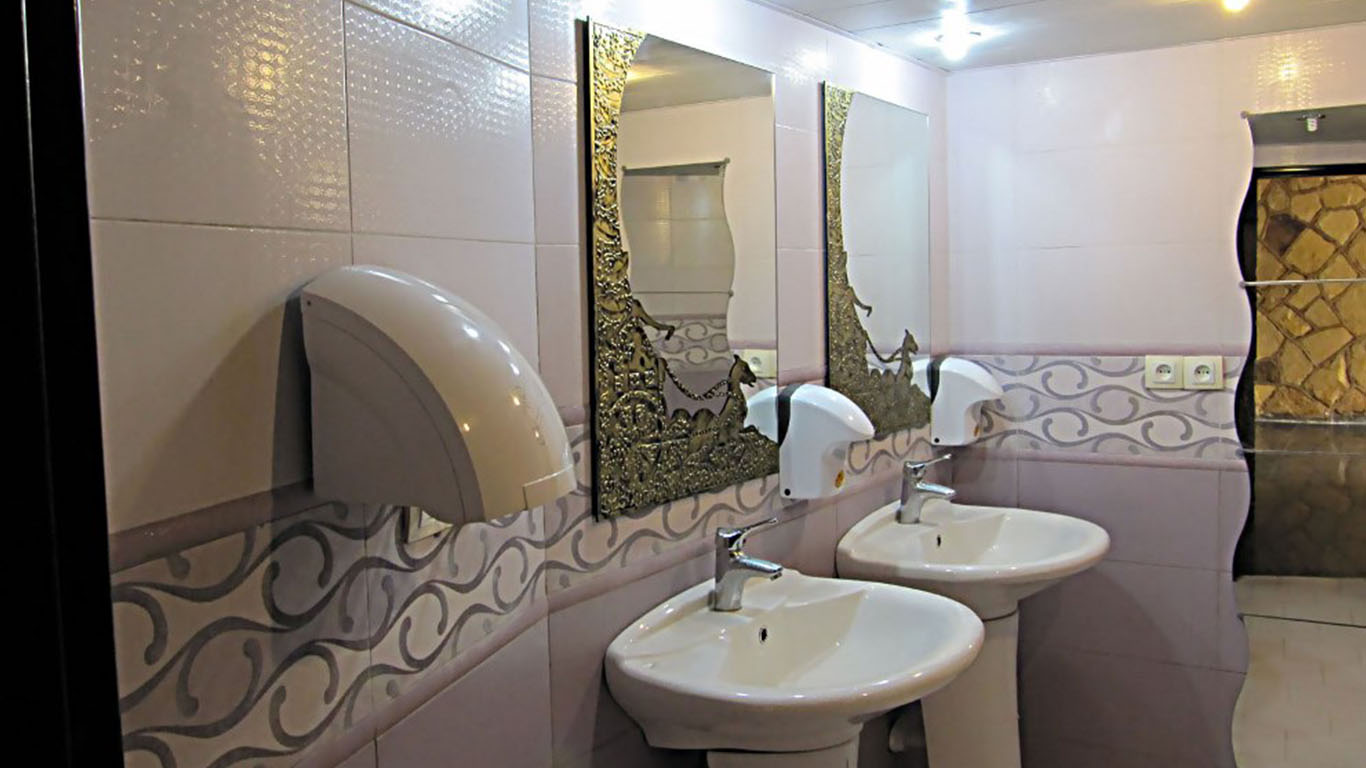 Yasouj Tourist Hotel